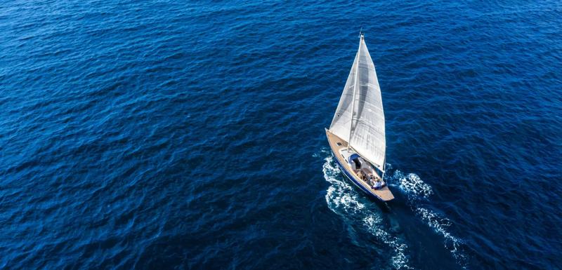 sailboat-ocean-deep-blue