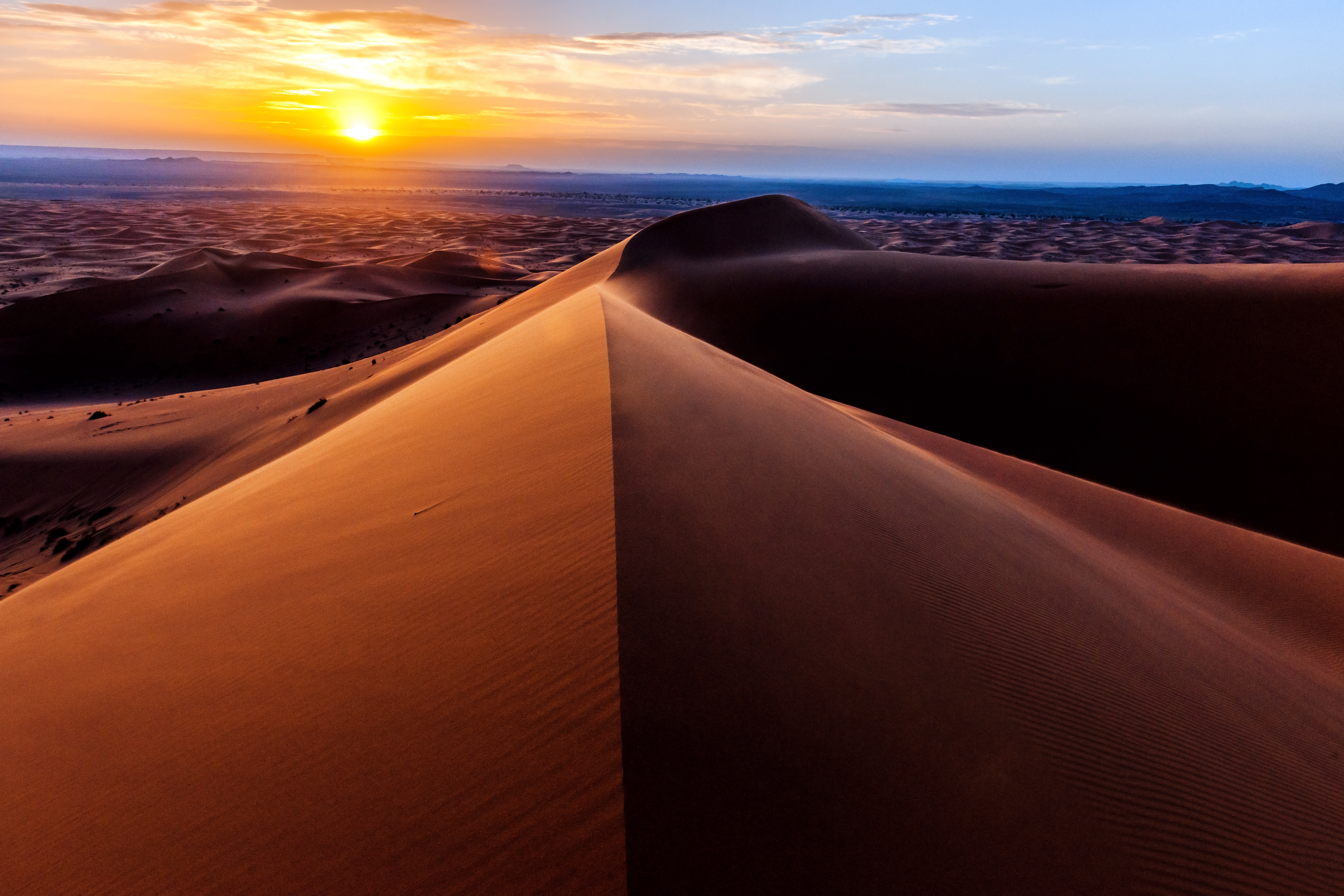 Sand dunes in Erg Chebbi desert at sunrise, Morocco,North Africa.XXXL,Nikon D3x