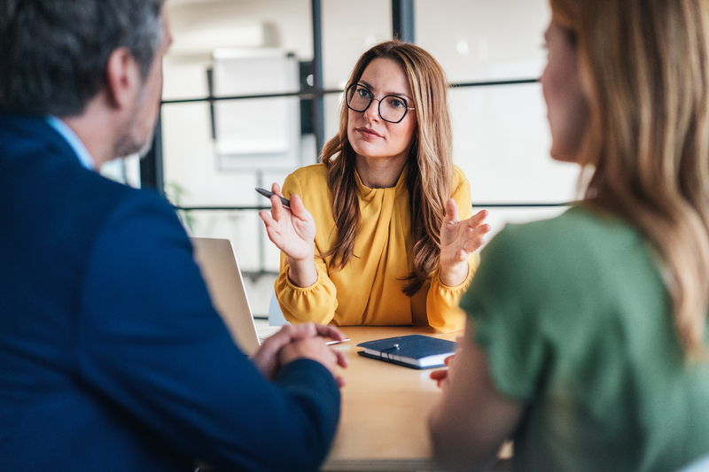 Ontario introduces new employment law reforms  | Lockton