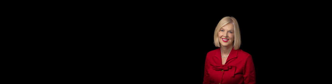 Life at Lockton Article Header_Julia Klaas