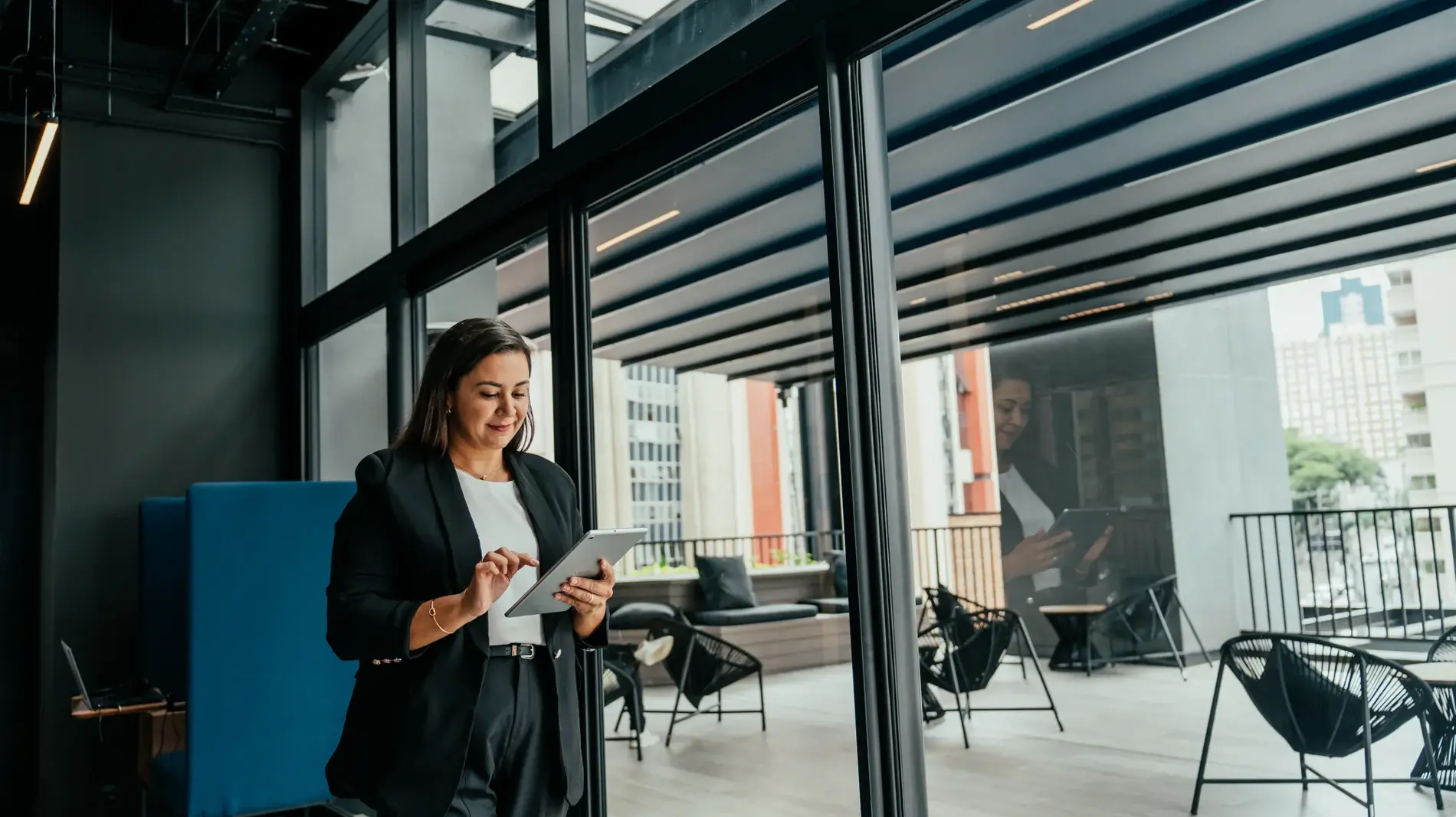 Business woman working in office