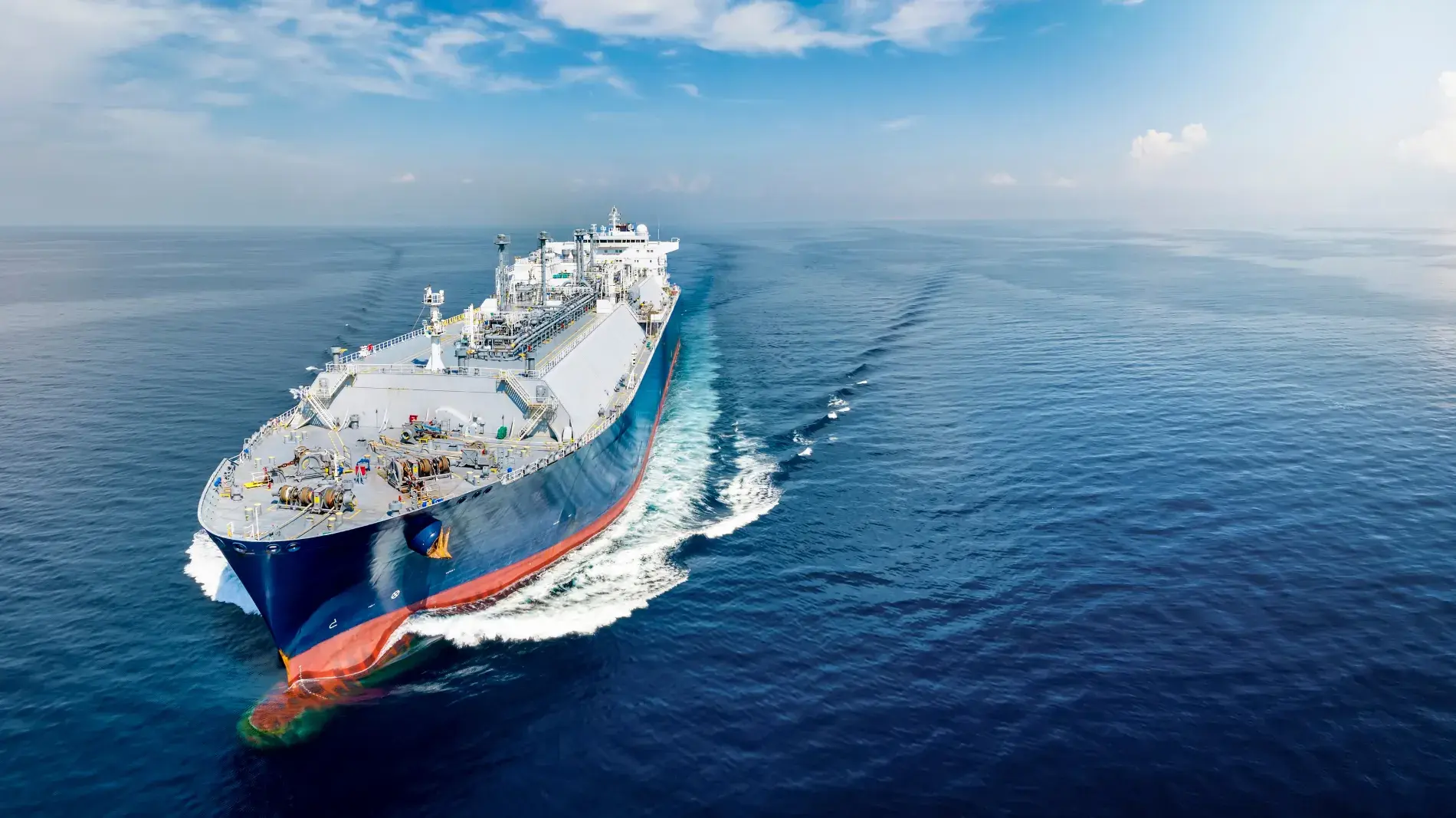 boat-starboard-movement-blue-red
