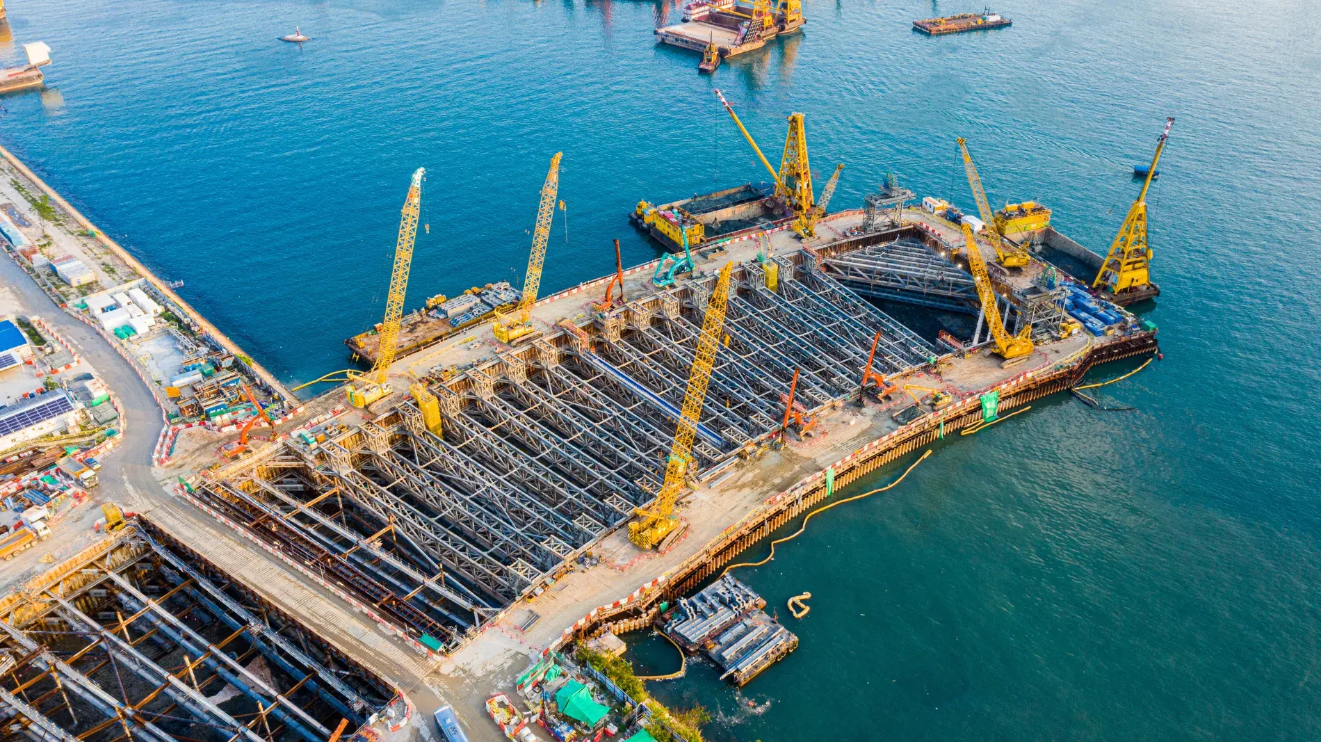cargo-bridge-yellow-onloading