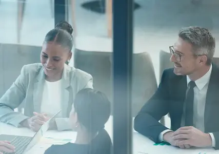 Lockton, the world’s largest independent insurance broker, has officially launched its new Claims Consultancy Services (CCS) practice across the Middle East and North Africa. Designed as a specialist unit, CCS extends Lockton’s claims expertise for both Lockton clients and the wider policyholder market. This strategic investment strengthens Lockton’s ability to help businesses navigate today’s fast changing claims environment, shaped by economic pressures, environmental change and increasingly complex losses with greater clarity, control and confidence.