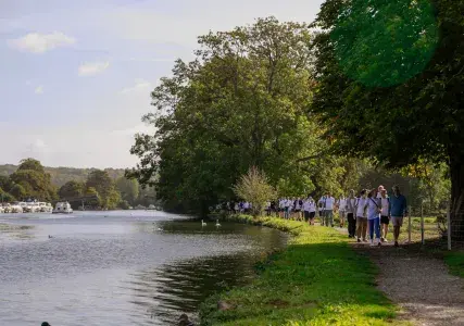 Lockton, the world's largest independent insurance broker, has raised more than £275,000 for Alzheimer’s Society, the UK’s leading dementia charity.
