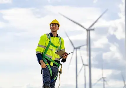 The Renewable Energy Risk and Insurance Index provides a new benchmark of the commercial, operational and emerging risks shaping Australia’s clean energy sector.