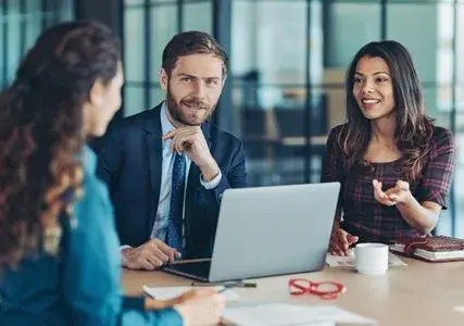 Join our experts for a series of webcasts covering key developments in federal, state, and local leave laws, as well as the rapidly evolving area of pay transparency.