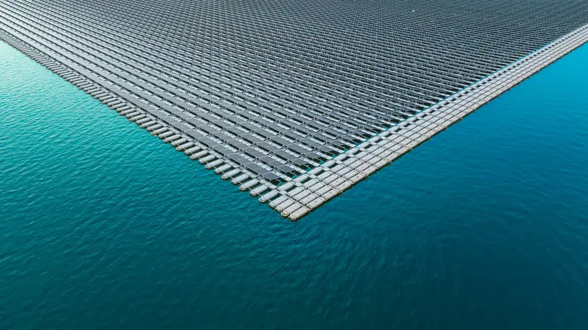 aerial view of solar on the water energy-saving alternatives.
